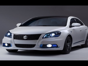 Suzuki Kizashi Launched in Pakistan